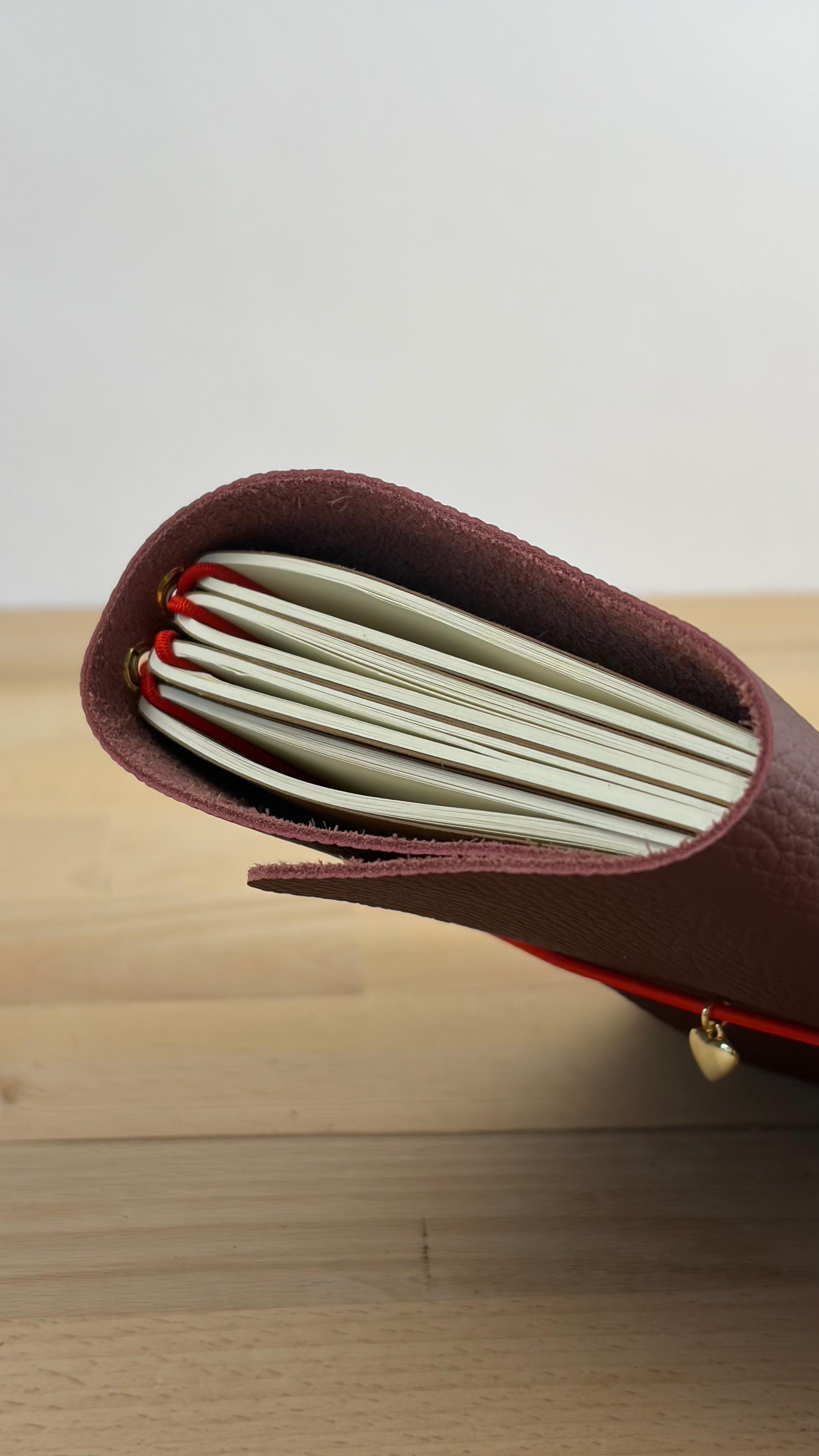A6 Echtleder Journal Cover | Dunkelrot