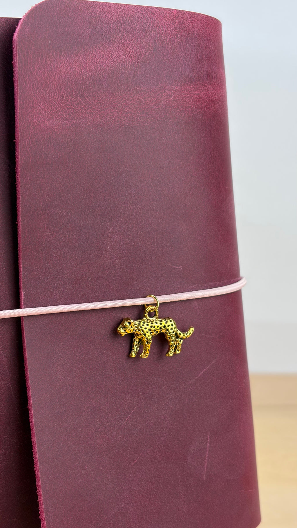 A6 Echtleder Journal Cover | Magenta