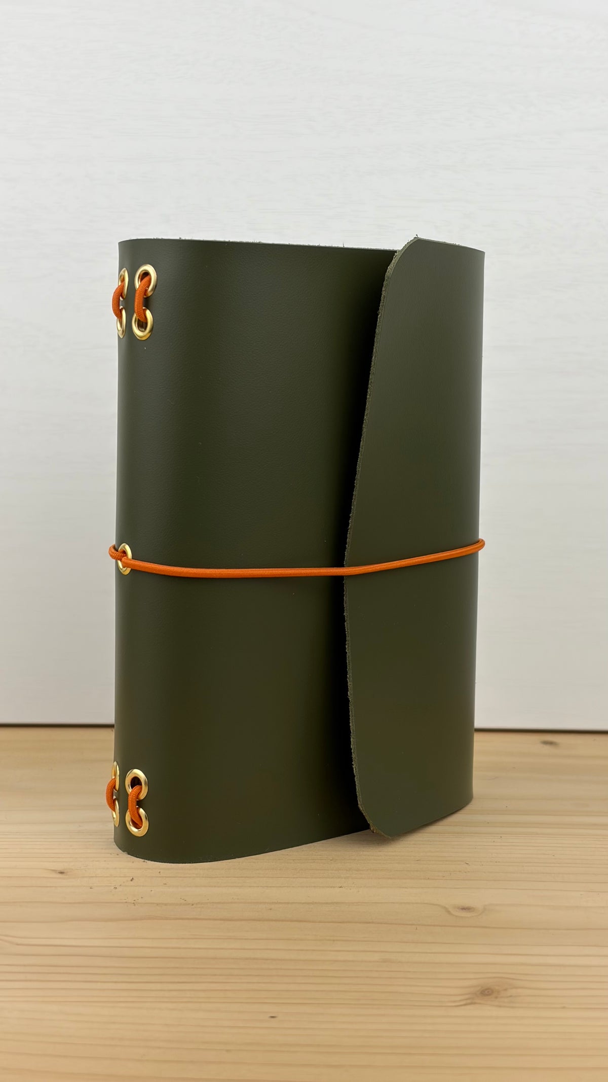 A6 Echtleder Journal Cover | Olivegrün