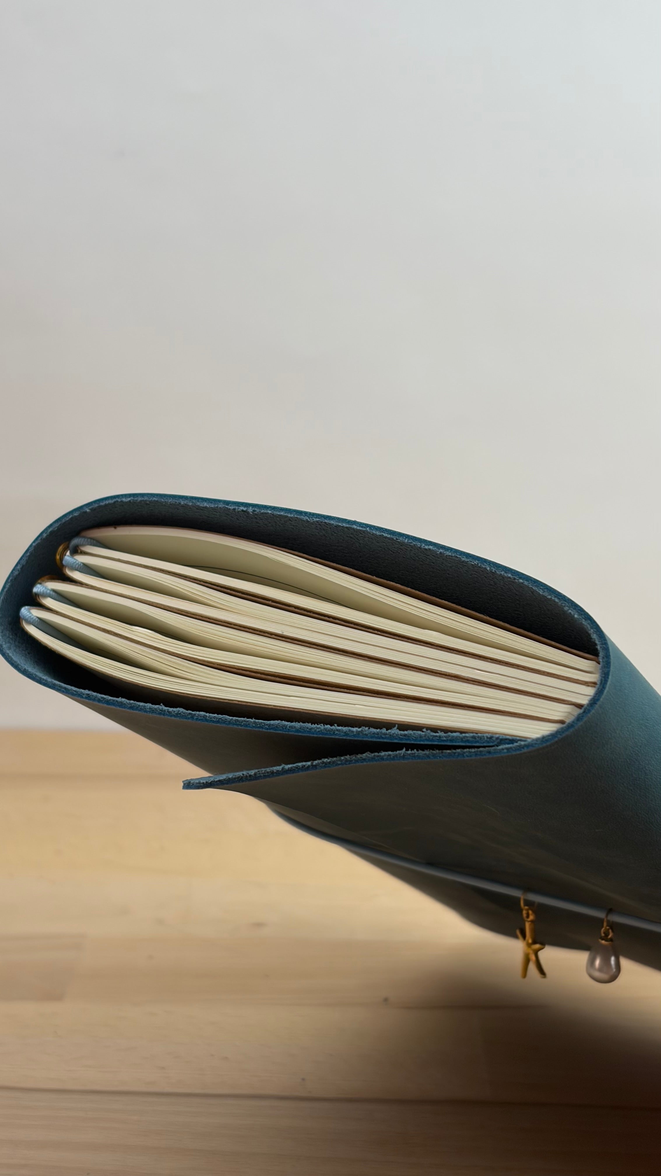 A5 Echtleder Journal Cover | Ozeanblau